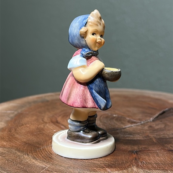 HUMMEL "From Me to You" #629 - Picture 2 of 6